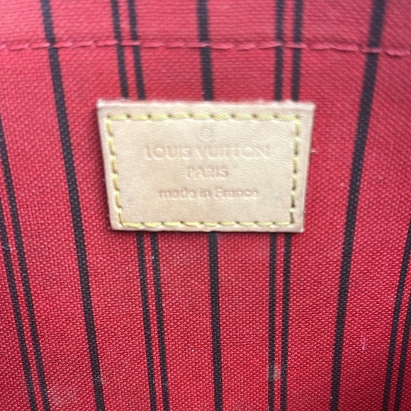 Louis Vuitton Neverfull Pochette Monogram Cherry - Picture 14 of 15